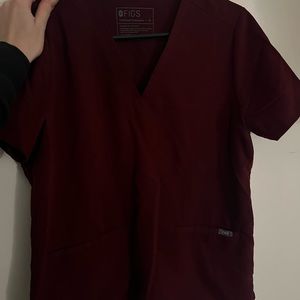 Figs Maroon scrub set